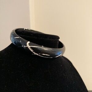 Black and white modern bracelet